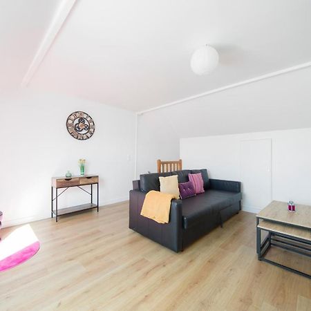 Le Perruche Apartment Collegien Exterior photo